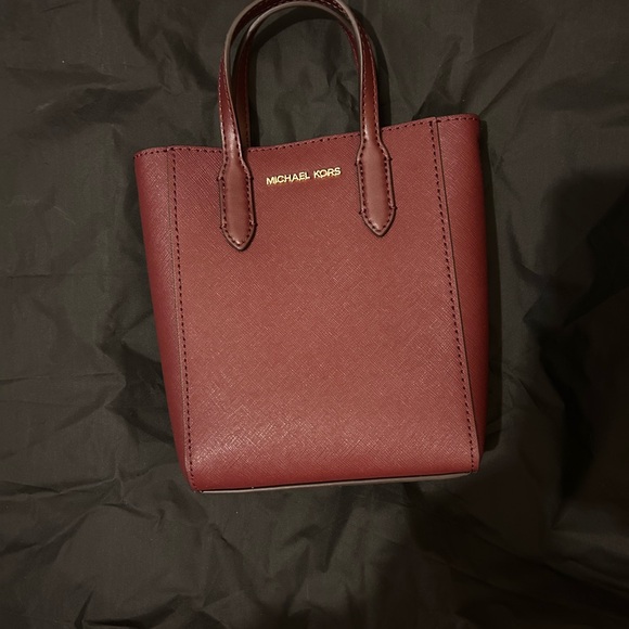Michael Kors Deep Red Tote - Picture 1 of 5